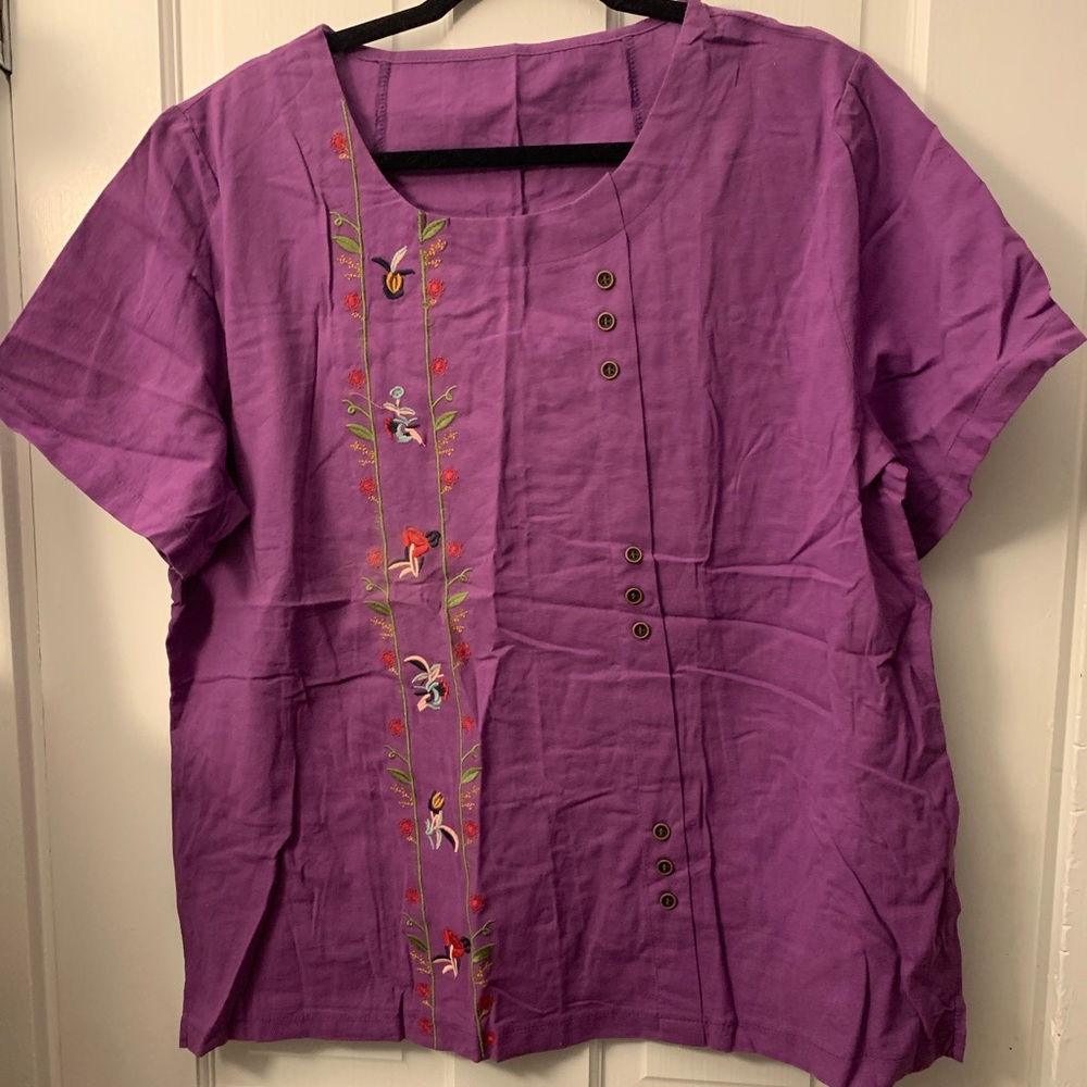 Woman’s Embroidered top